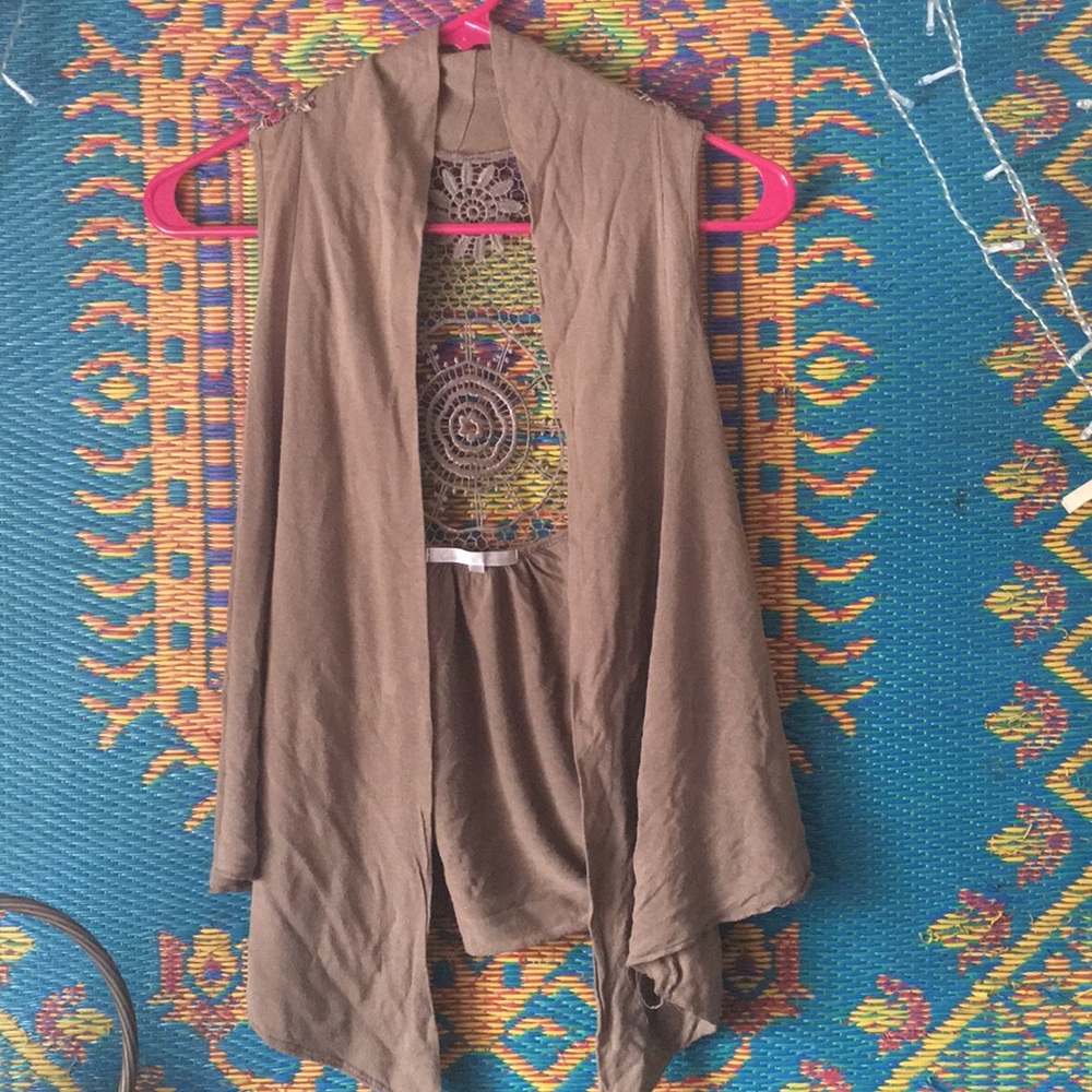 No sleeve cardigan